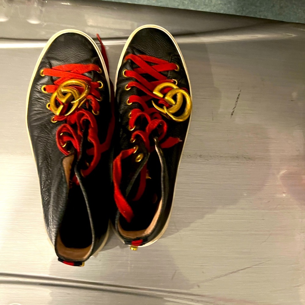 Gucci men sneakers size 8 1/2
